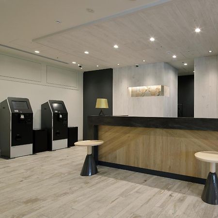 Via Inn Shin Osaka Shomenguchi Eksteriør billede